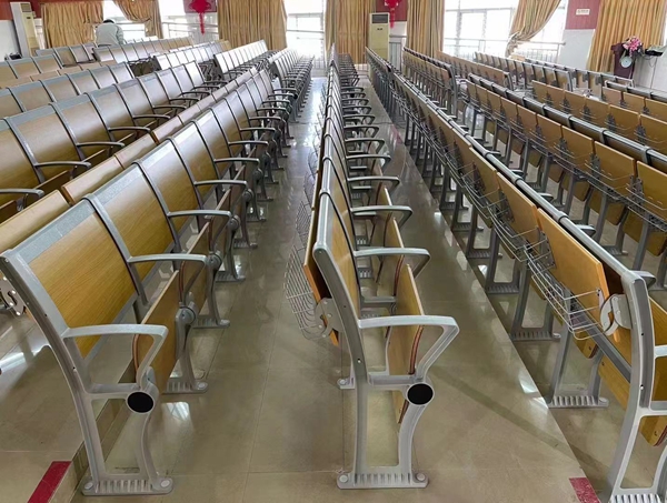 會(huì)議室禮堂椅